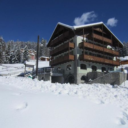 Aparthotel Rta Torre Del Brenta Madonna Exterior foto