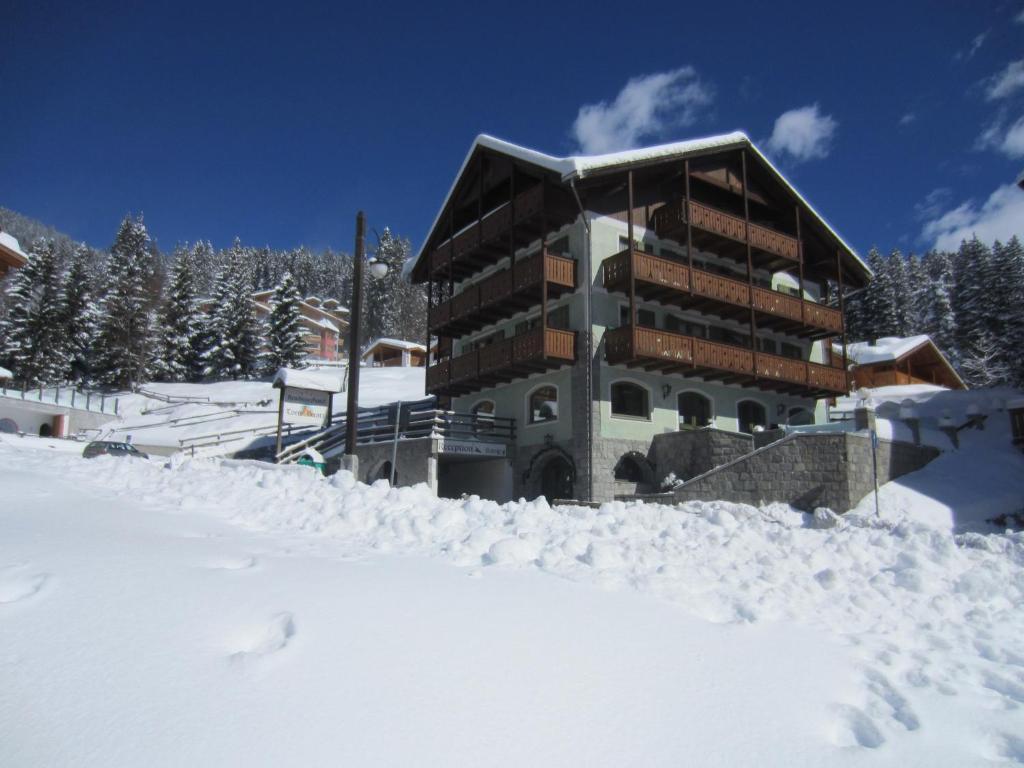 Aparthotel Rta Torre Del Brenta Madonna Exterior foto